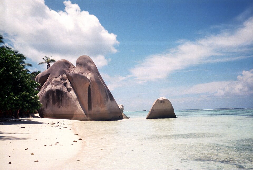 หาดอ็องส์ซูร์สดาร์ฌ็อง เซเชลส์